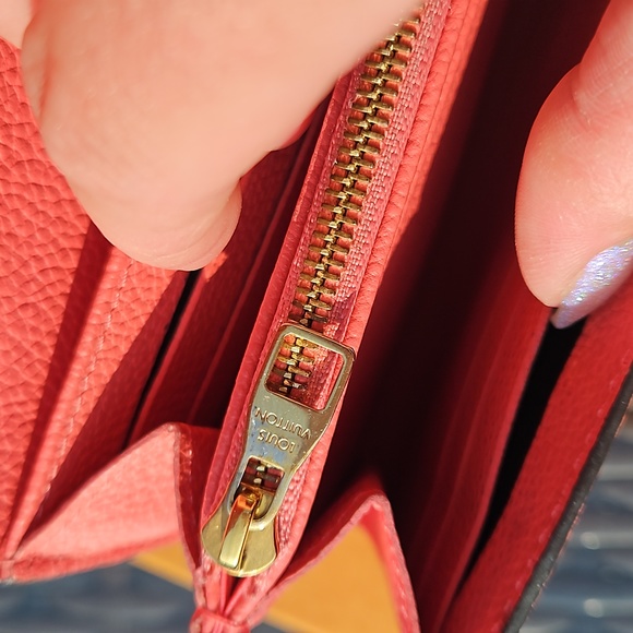 Louis Vuitton Pink Empreinte Long Wallet Gold LV Logo w/Box + Dustbag - Picture 10 of 15